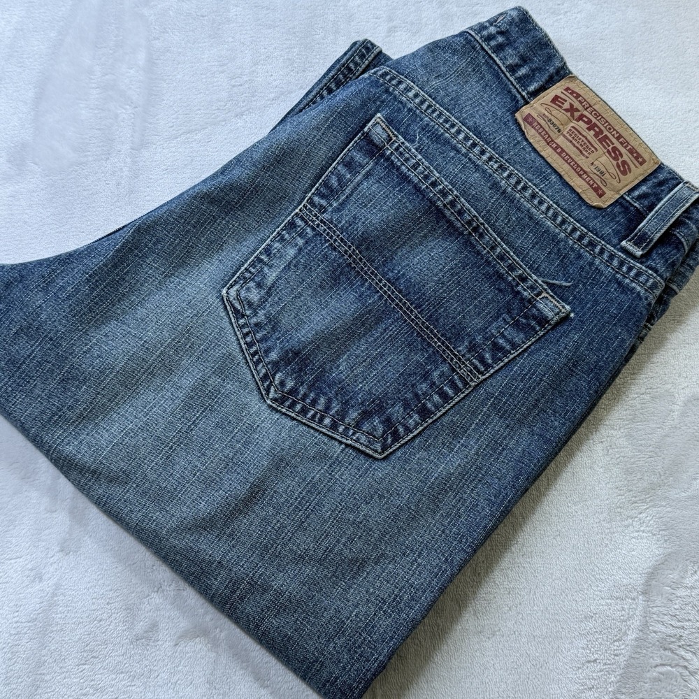 Express Classic Boot Cut‎ Jeans Men's 34x30 Medium Wash Blue Denim Y2K